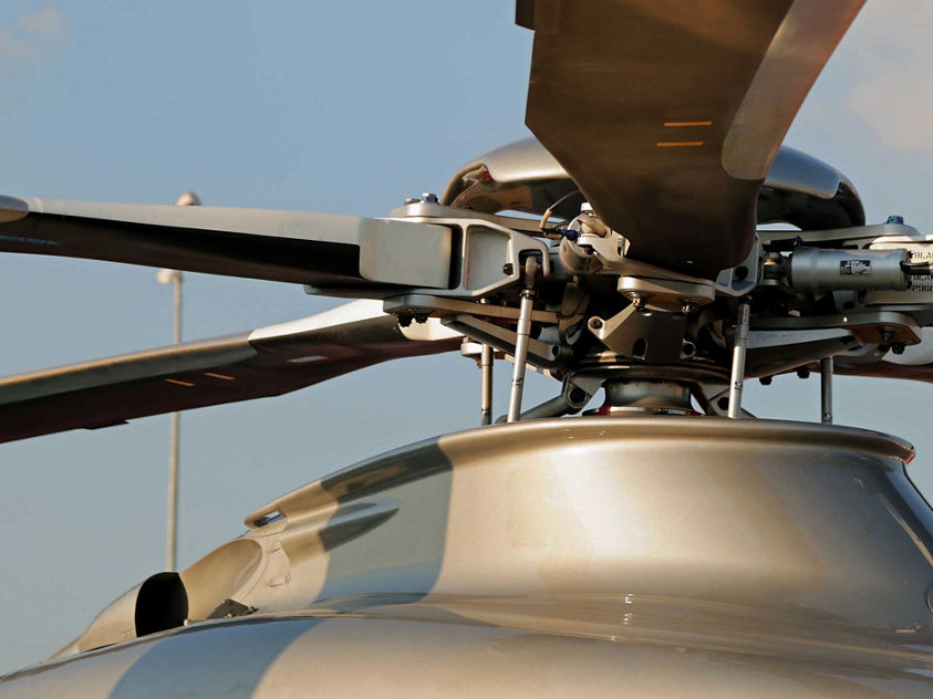 AW139