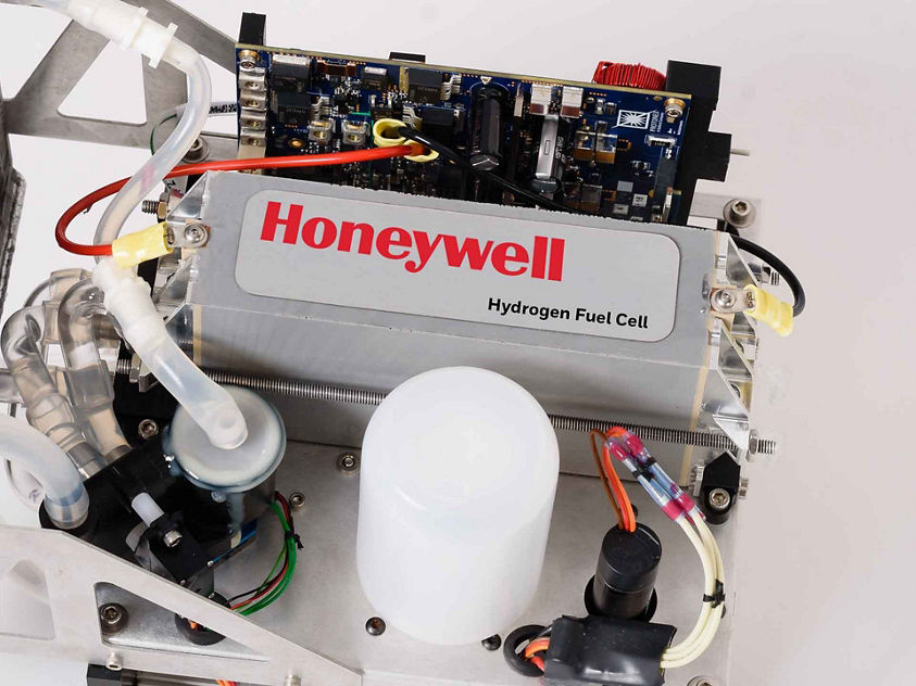 600U Fuel Cell
