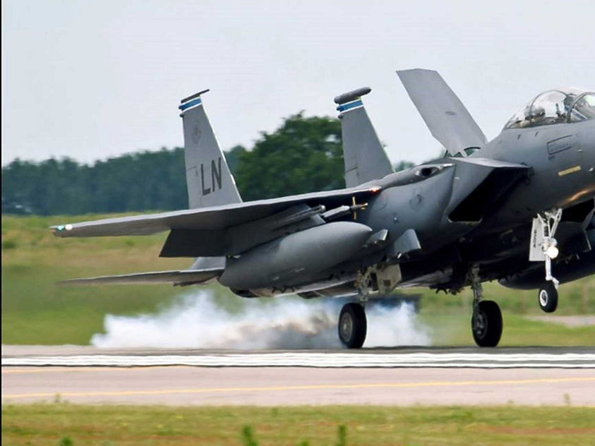 F-15 wheels and brakes