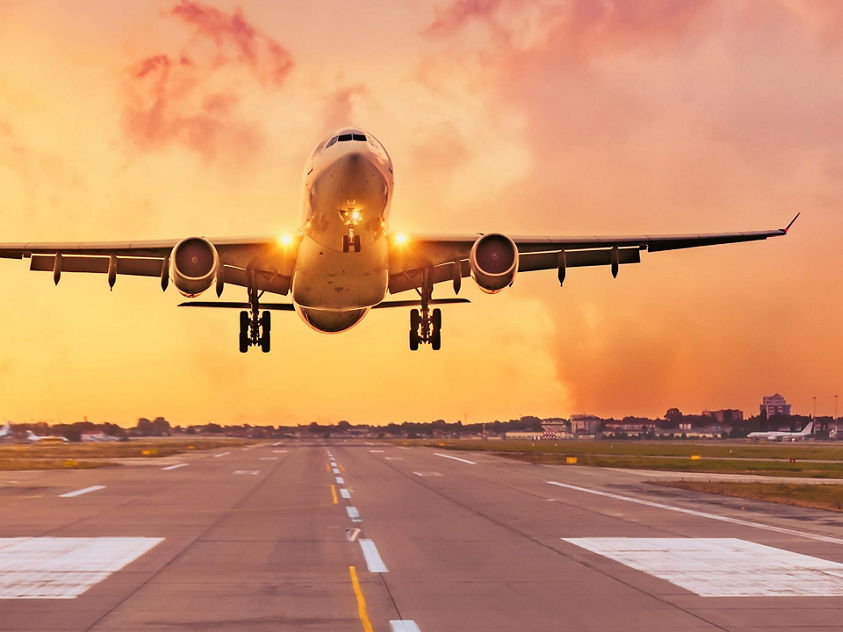 MSP_airlines_take_off-2880x1440.jpg