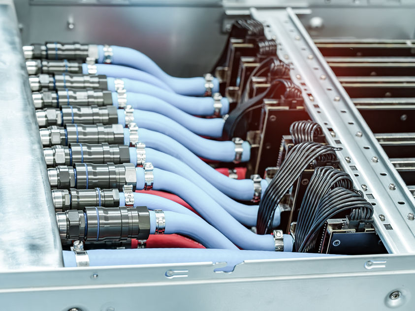internal components of a direct liquid-cooled (DLC) server rac
