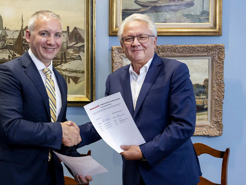 Rheinmetall and Honeywell sign MOU for tech development