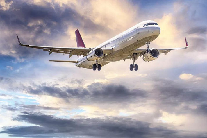 Airbus A220-100