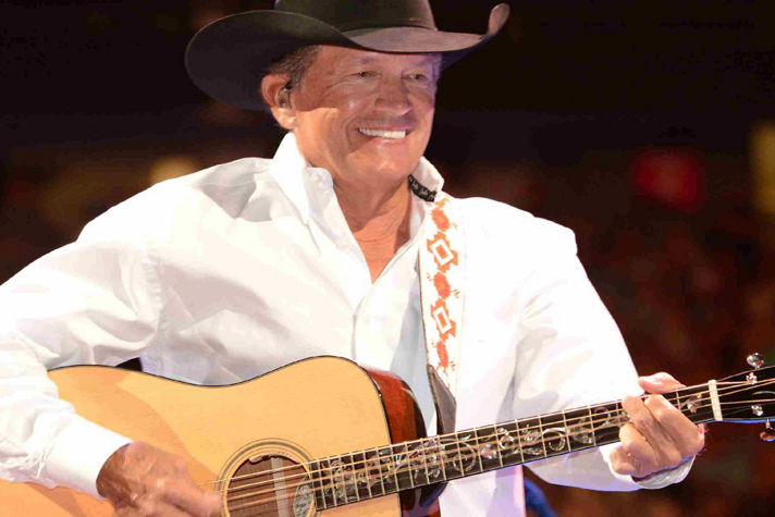 Honeywell Keeps George Strait Connected at 40,000 Feet | Honeywell